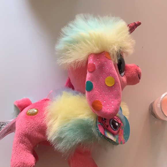 Key chains and plush NWT - Picture 5 of 7